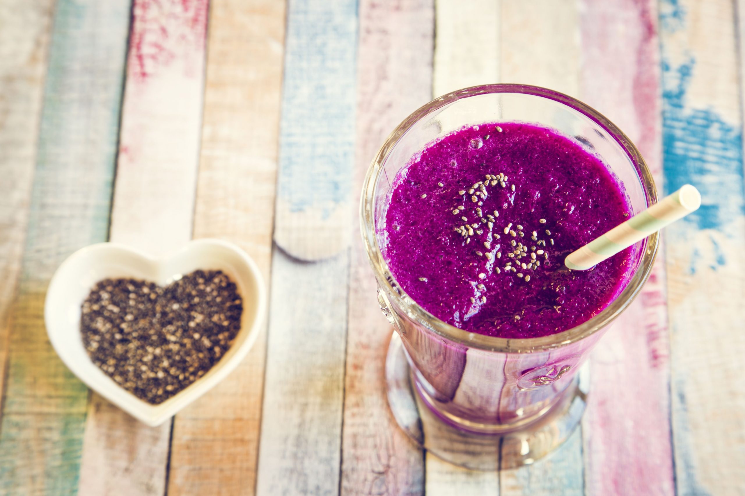 10 Healthy Fruit Smoothies All Under 300 Calories