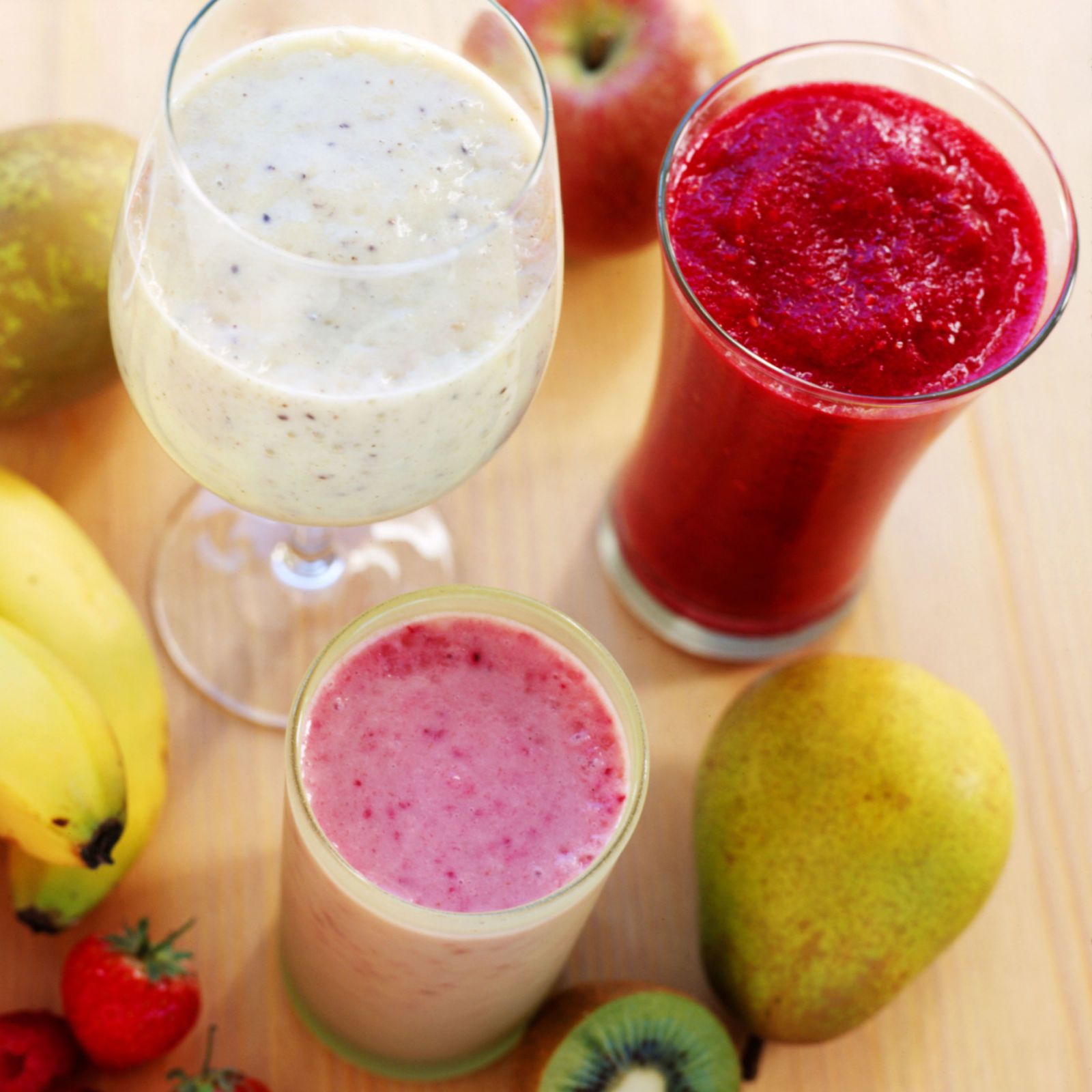 4 Better, Slimmer Smoothies You Can Make At Home