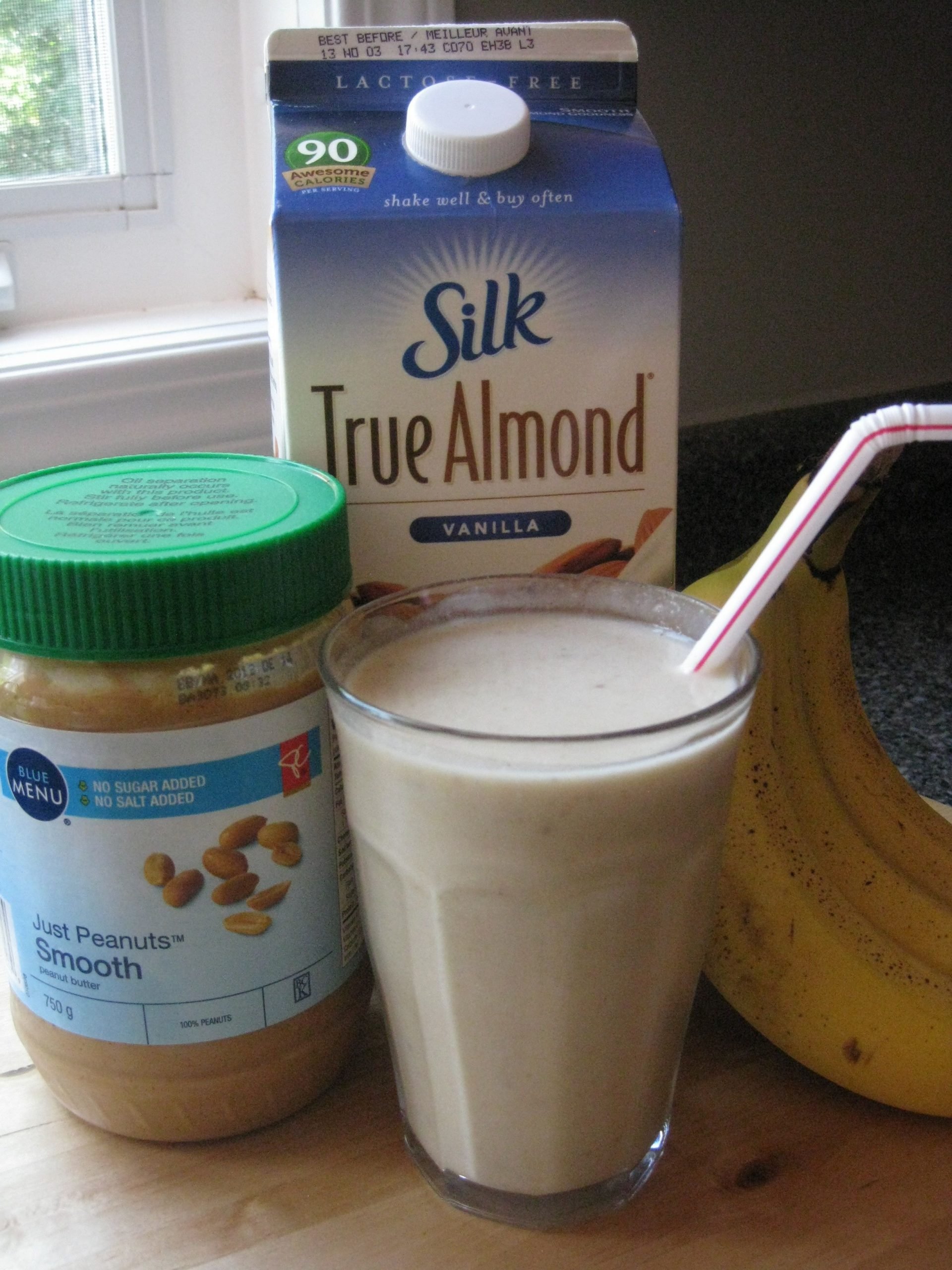 Almond Milk, Peanut Butter &  Banana Smoothie