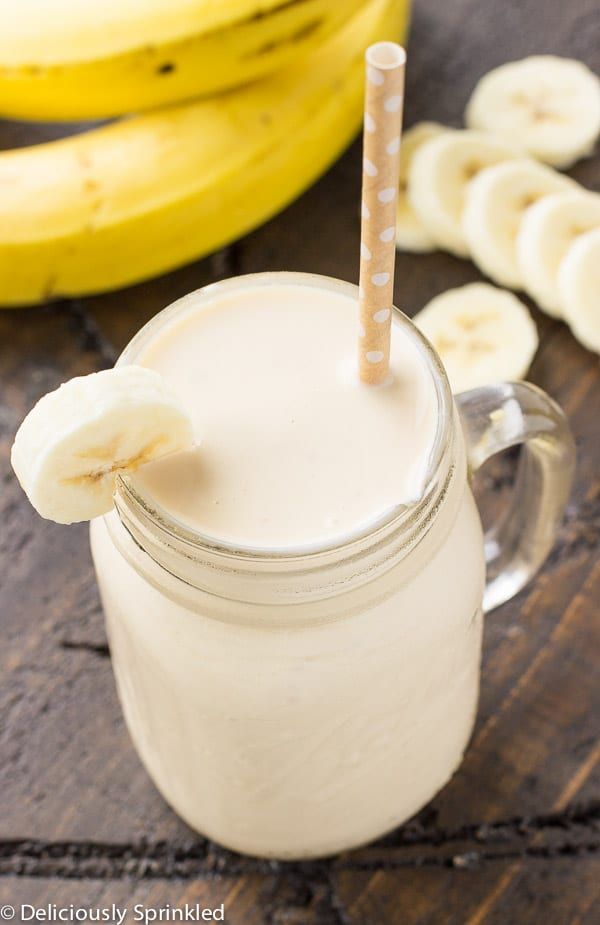 Banana Smoothie Recipe with Yogurt and Almond Milk ...