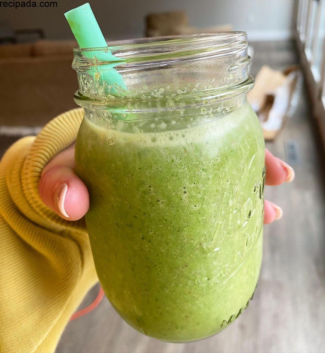 Best way to start your day is a Kale &  Apple Detox Smoothie ...