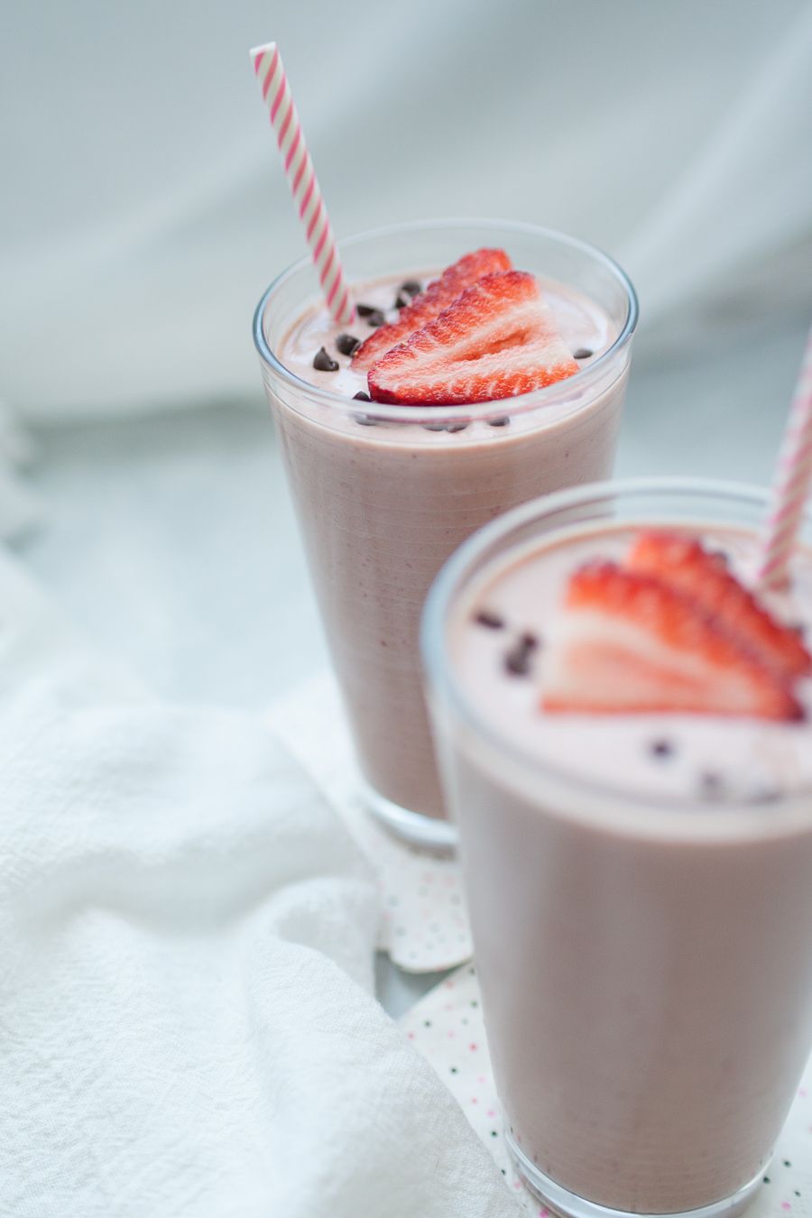 Chocolate Strawberry Greek Yogurt Smoothie