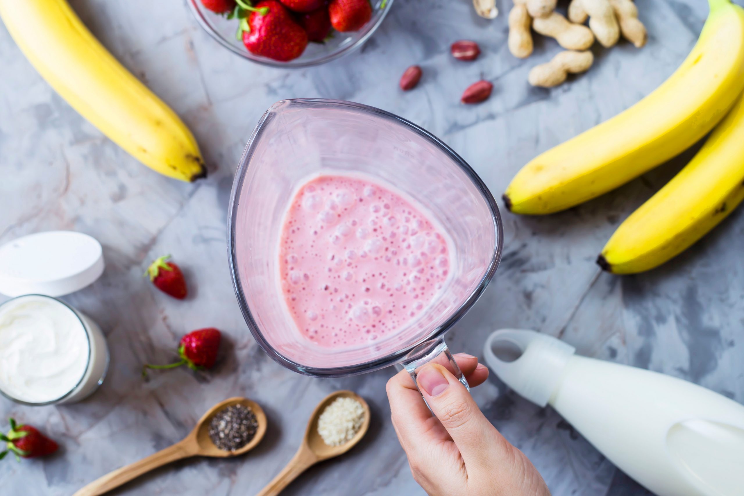 Curb Cravings With Supplement Smoothies