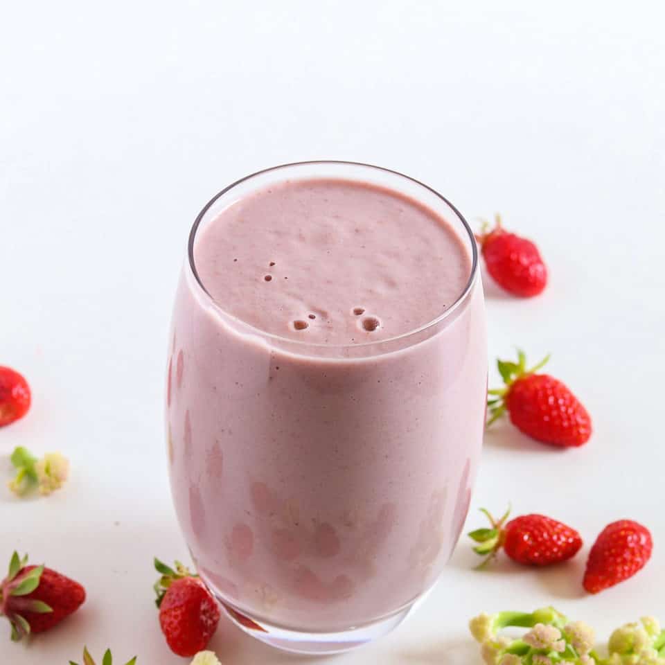 Delicious Strawberry Smoothie for Weight Loss