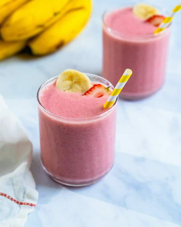 Easy Strawberry Banana Smoothie (2 Ingredients!)  A Couple Cooks