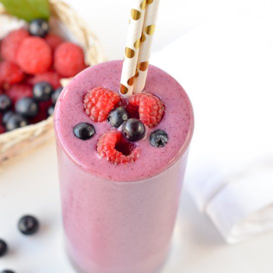 Frozen Berry smoothie without Milk or Yogurt. An healthy keto vegan ...