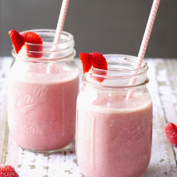 Frozen Strawberry and Almond Smoothie: frozen strawberries, unsweetened ...