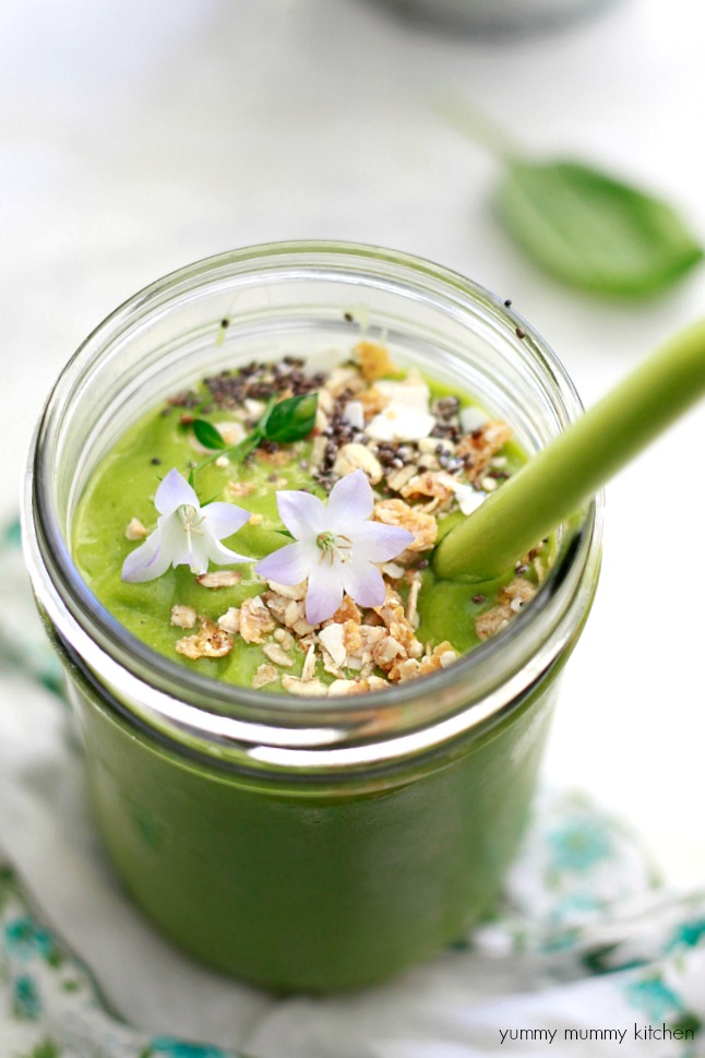 Green and Glowing Smoothie Recipe