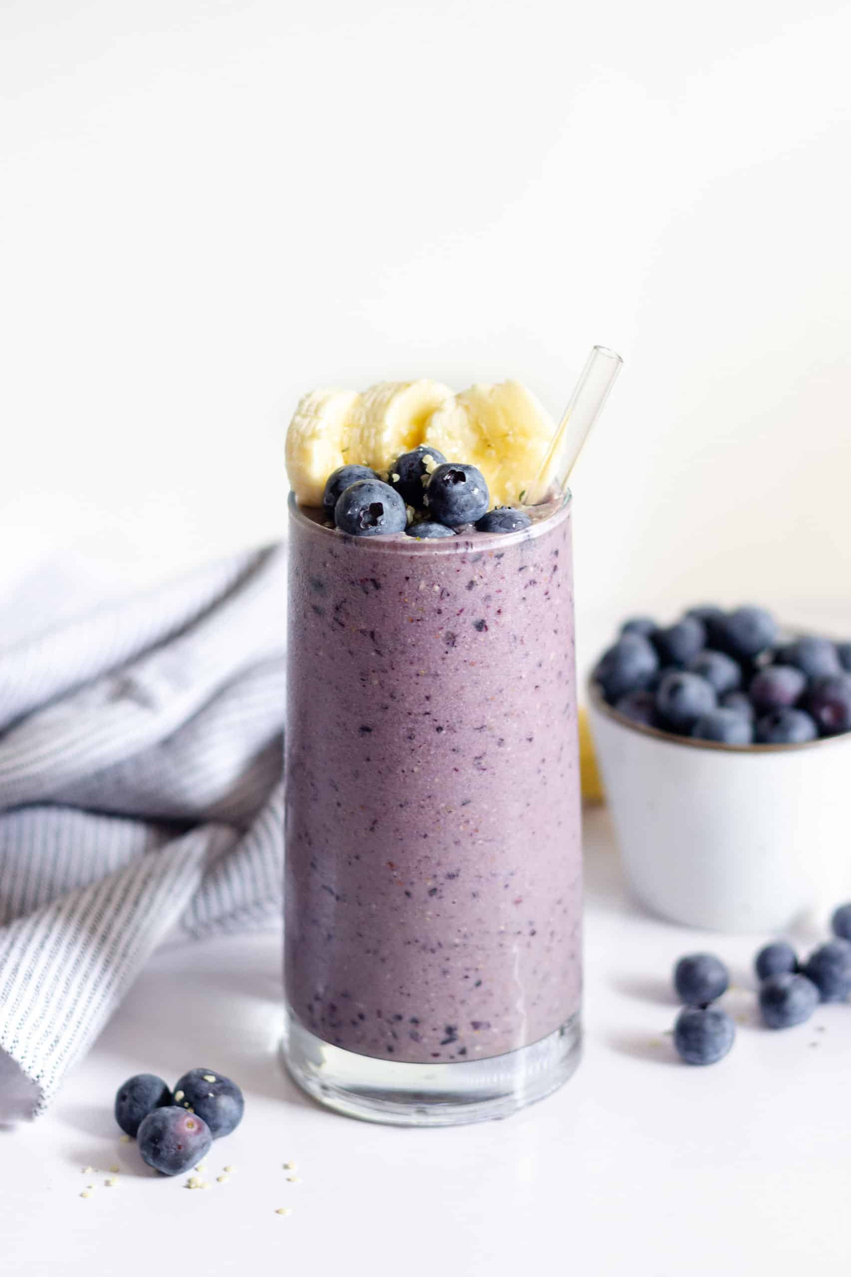 Healthy Blueberry Banana Smoothie