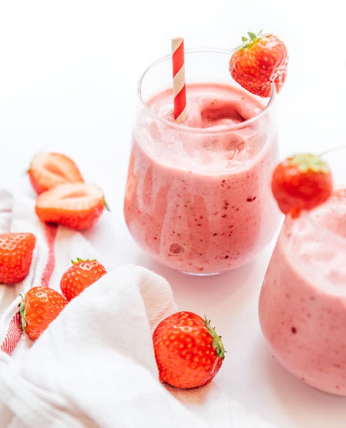 Healthy Strawberry Smoothie Recipe