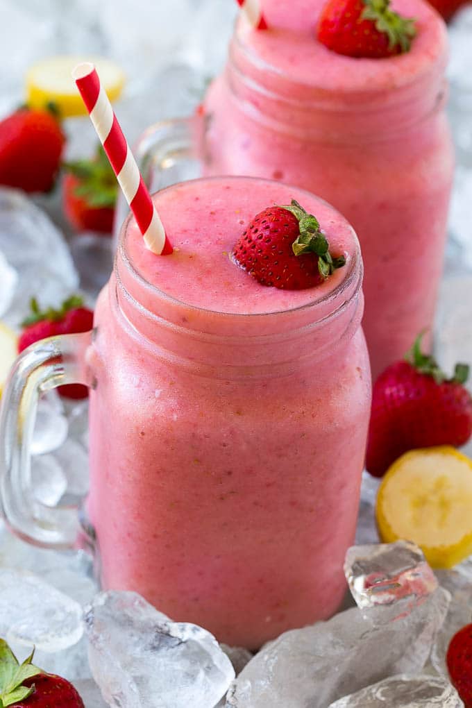How many calories in a homemade strawberry banana smoothie ...