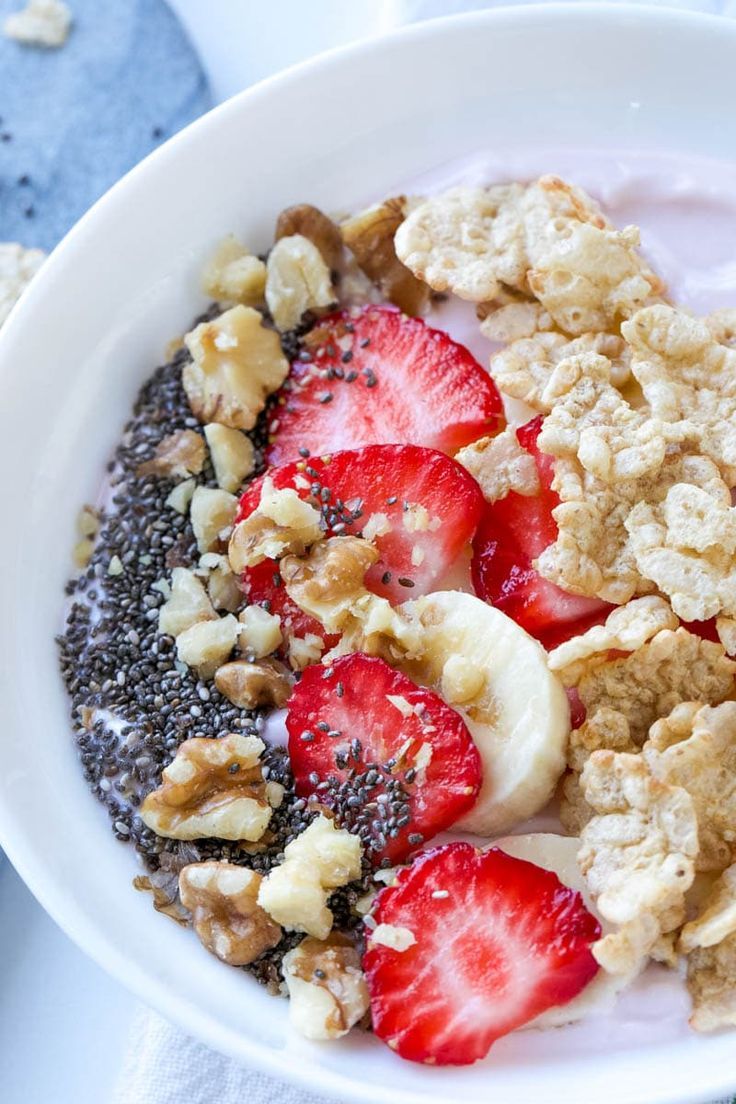 How to make an easy Smoothie Bowl. The perfect 5