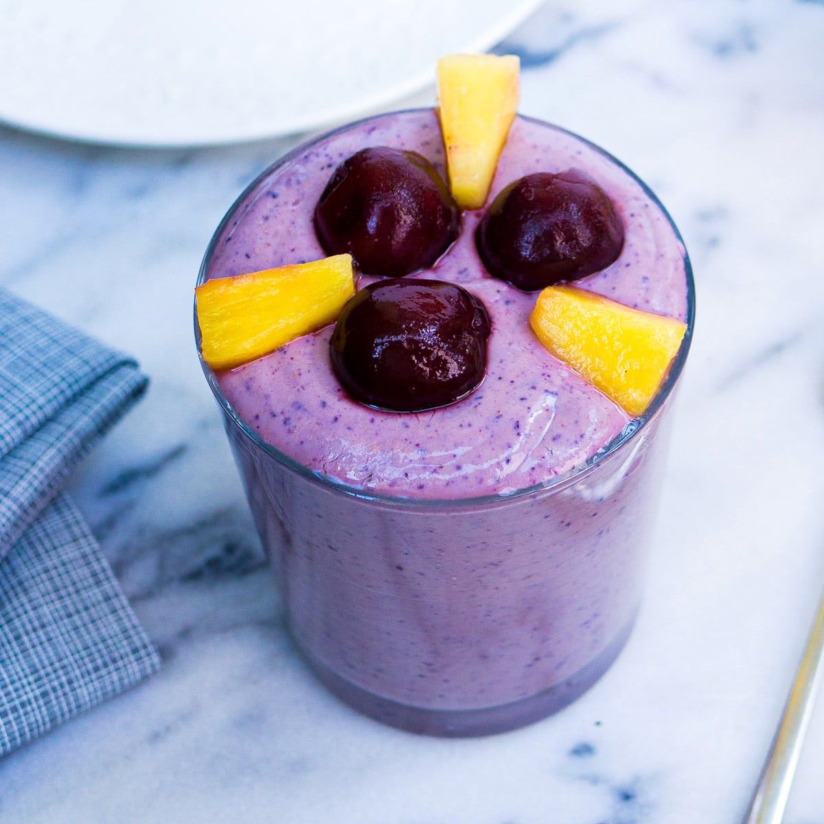 How to make silky fruit smoothies with tofu  Garlic Delight