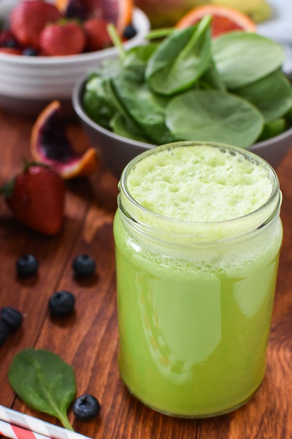 How To Make The Perfect Green Smoothie In Any Blender ...