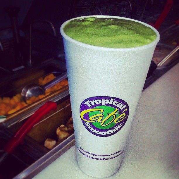 Island Green Smoothie: Photo by hoovertsc