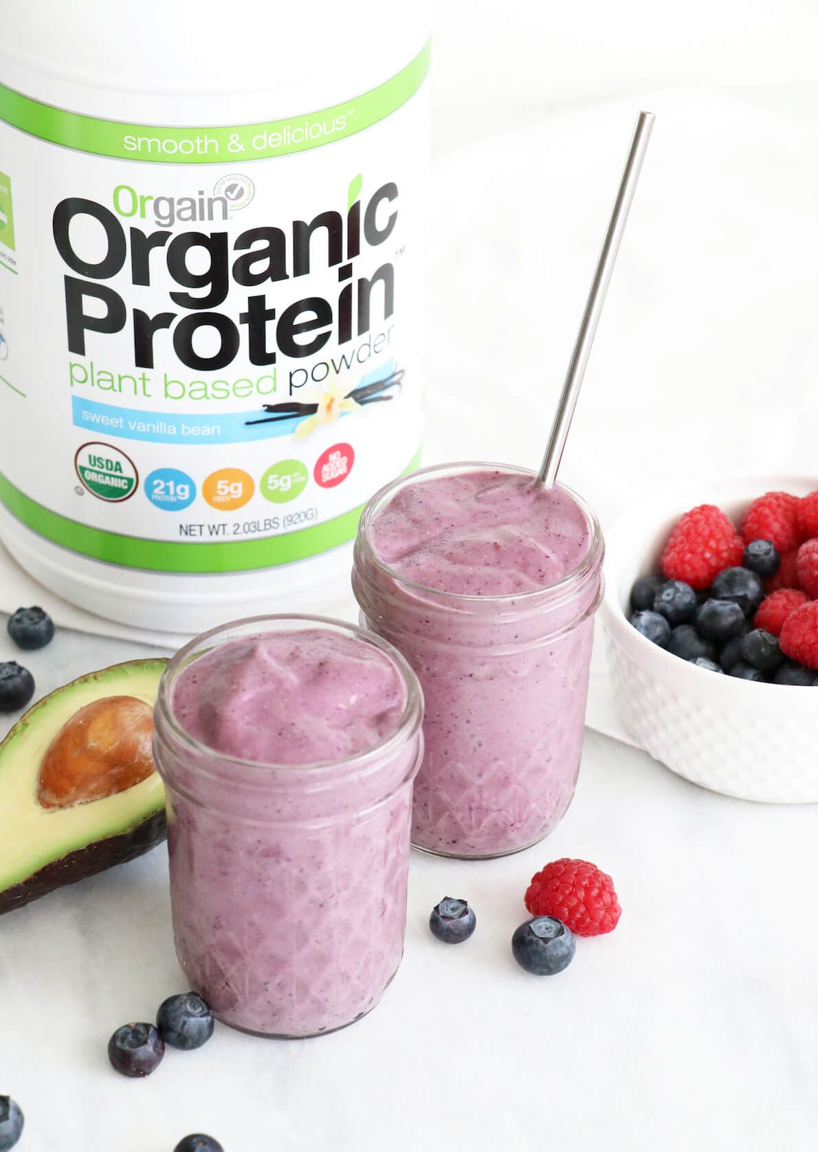 Low sugar berry smoothie recipe. Avocado is a fantastic fruit to add to ...