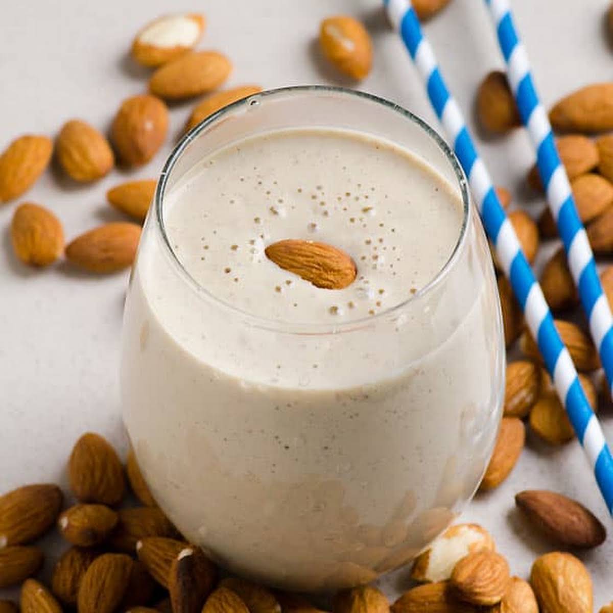 Nut Smoothie With Almond Milk