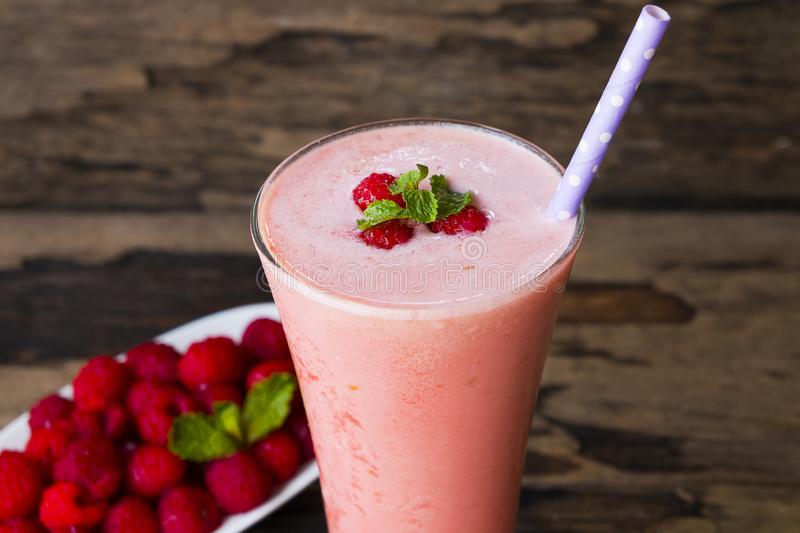 Raspberry Smoothies Yogurt, Juice And Raspberry Fruit For ...