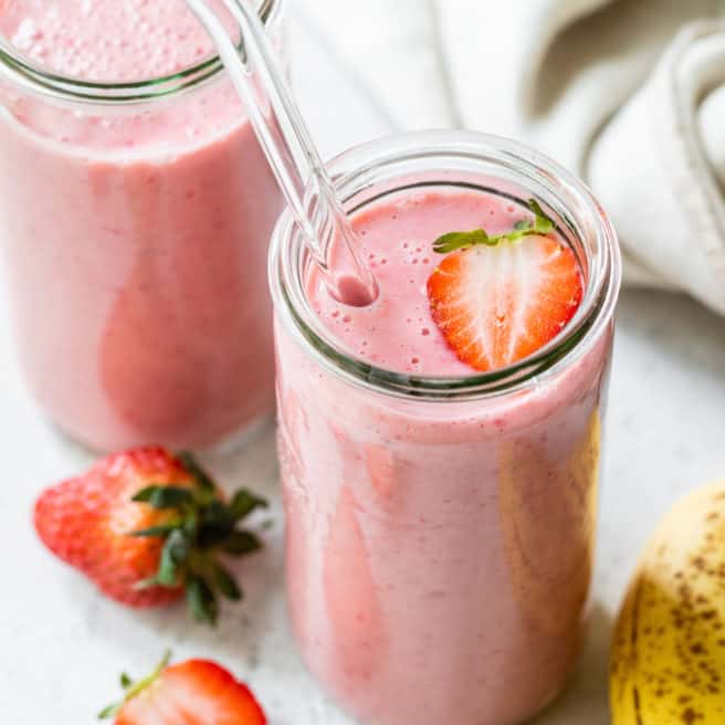 Strawberry Banana Smoothie Â« Clean &  Delicious