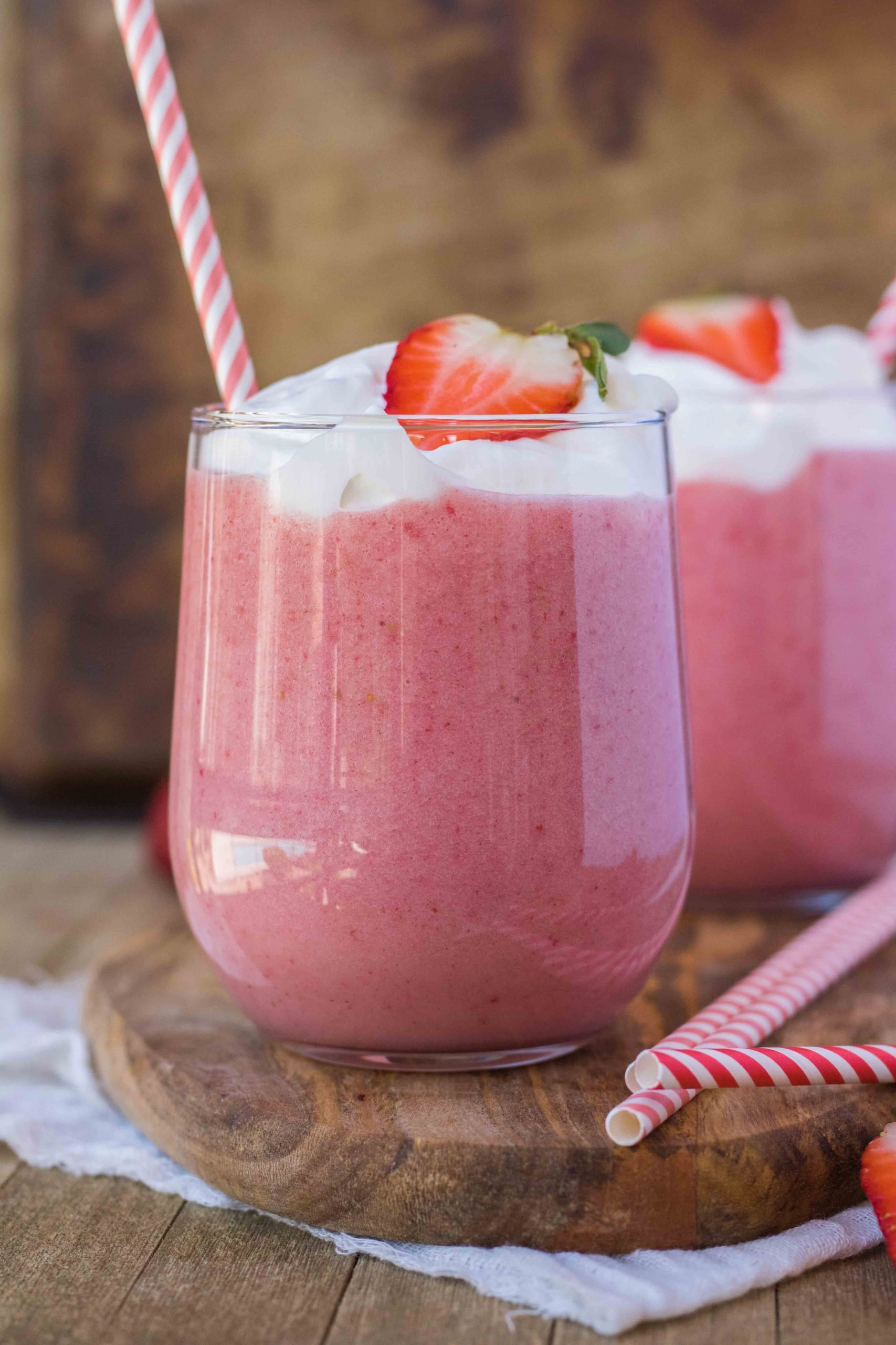 Strawberry banana yogurt smoothie