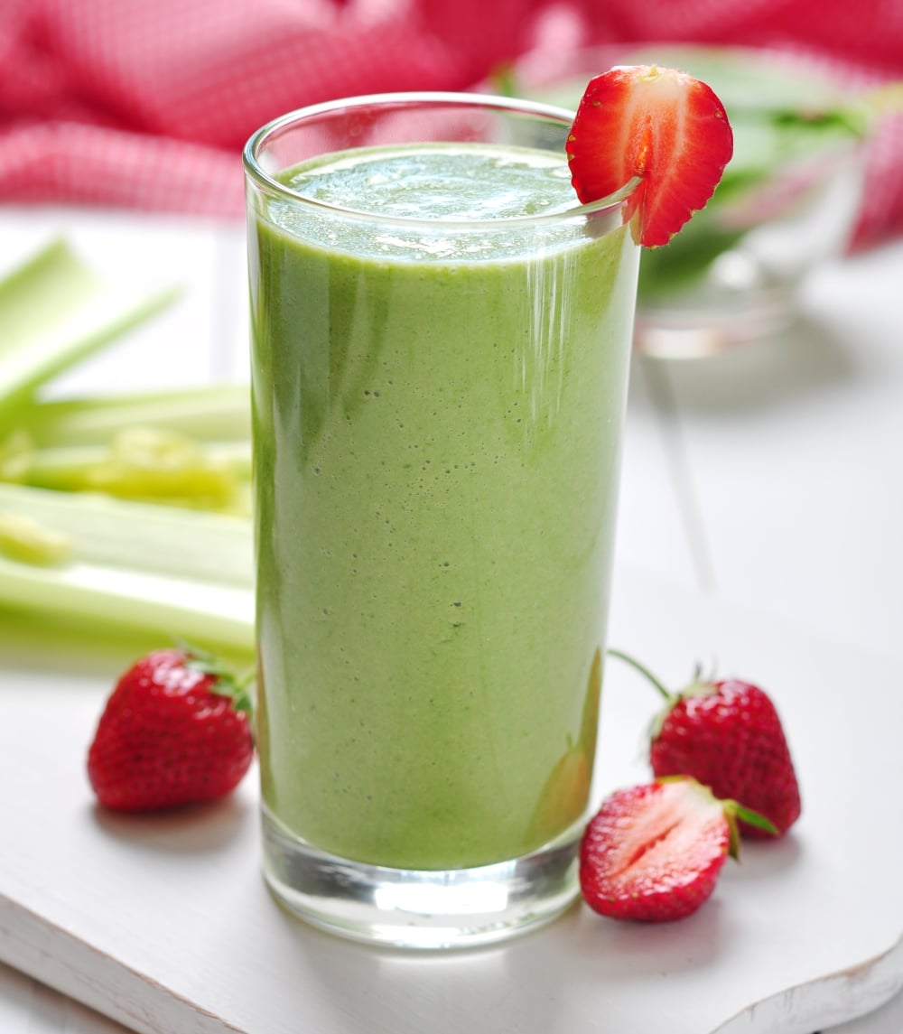 Strawberry Kale Spinach Smoothie