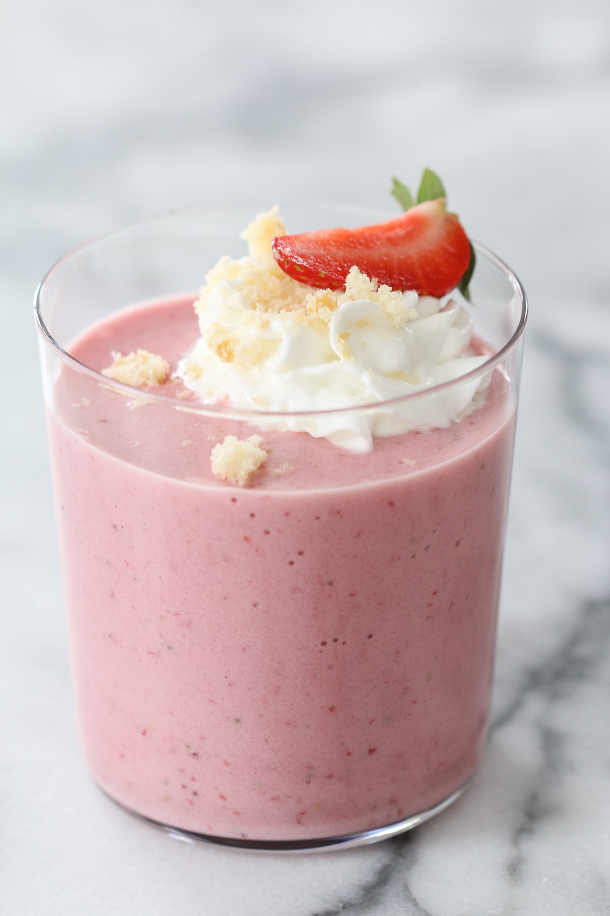 Strawberry Shortcake Smoothie (Delicious Smoothie Recipe!)