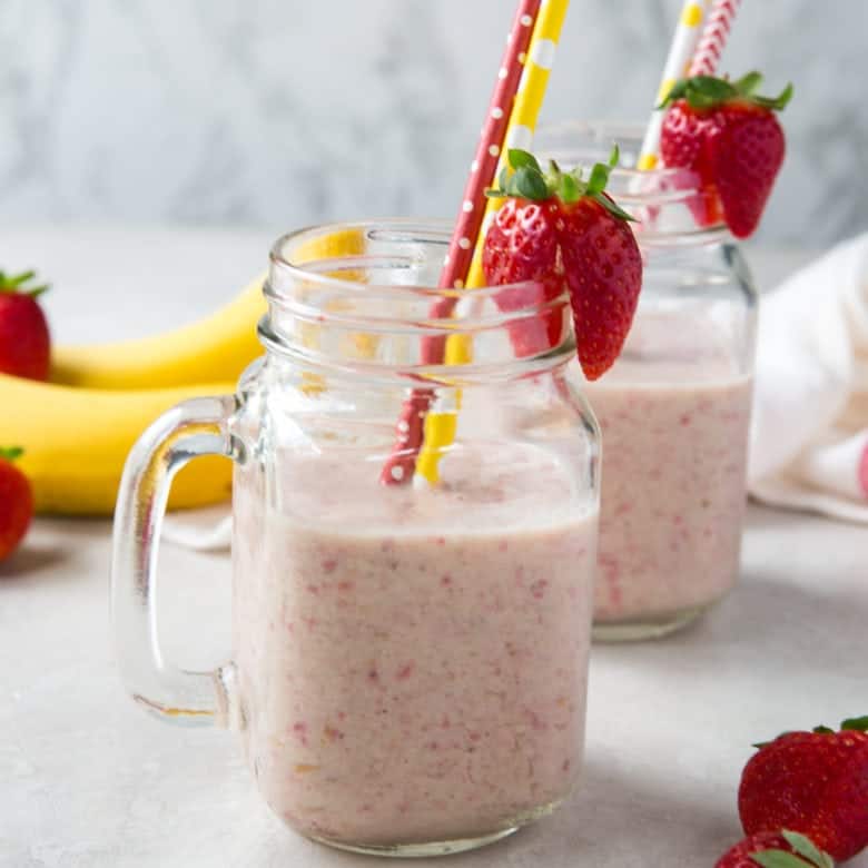 The Best Healthy Strawberry Banana Smoothie Recipe