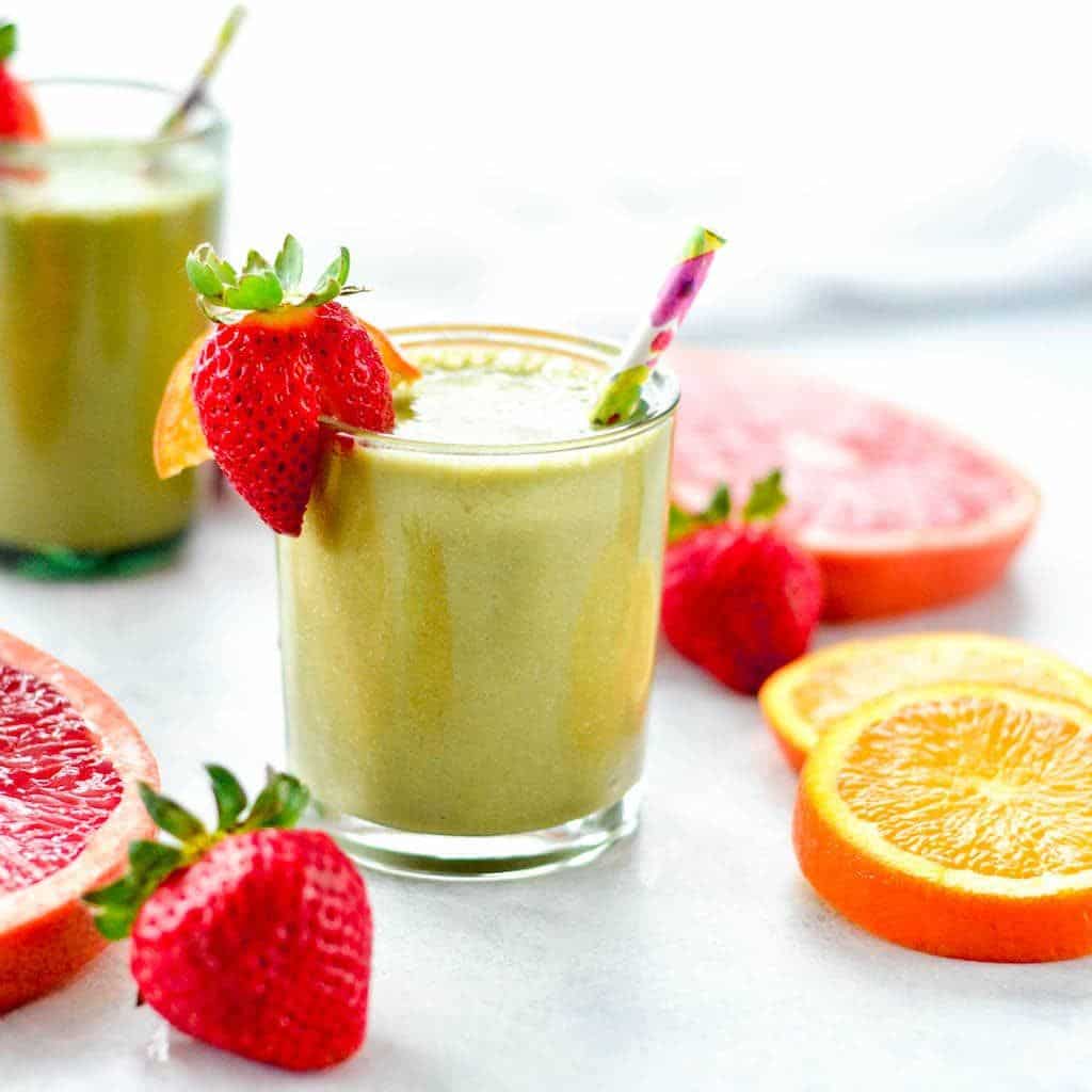 This Citrus Green Smoothie is the perfect healthy breakfast or snack ...