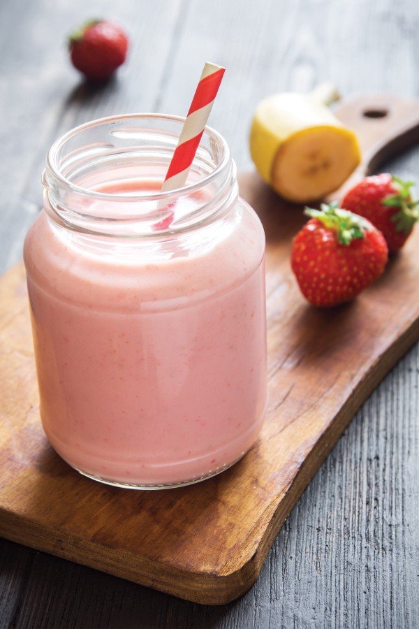 Try these easy smoothie recipes at home